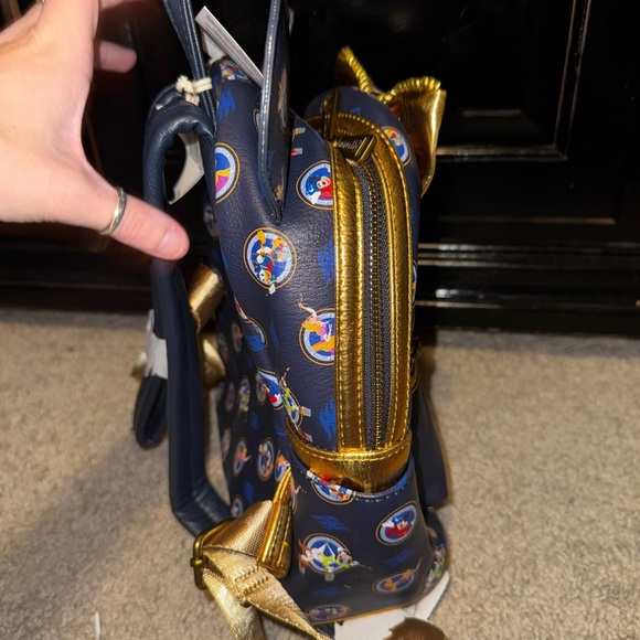 DISNEY CRUISE LINE DCL FANTASY Loungefly Mini Backpack Exclusive Dumbo NEW - Picture 4 of 4